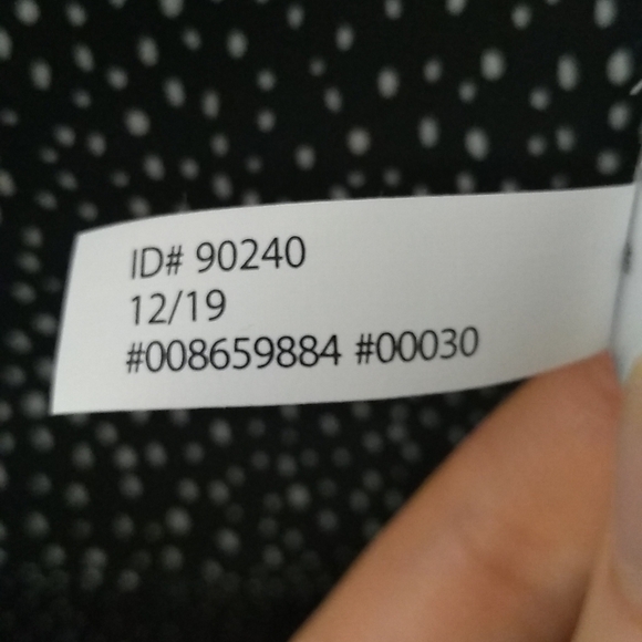 SET OF 2 NWT Express V Neck Neutral Blouses Micro Dot Floral Size S - Picture 10 of 15